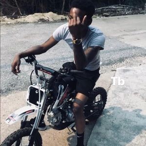 Meet your Posher, Donte